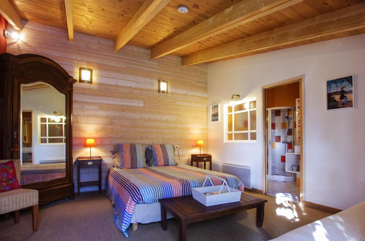 Bed and Breakfast Logis Saint Leonard Dompierre-sur-Mer Екстер'єр фото