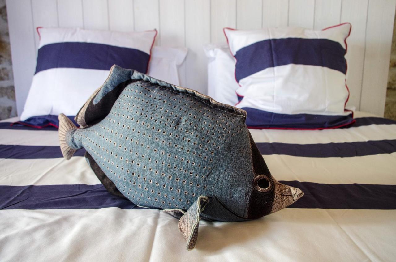Bed and Breakfast Logis Saint Leonard Dompierre-sur-Mer Екстер'єр фото
